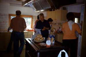 Küchendienst in der Hütte